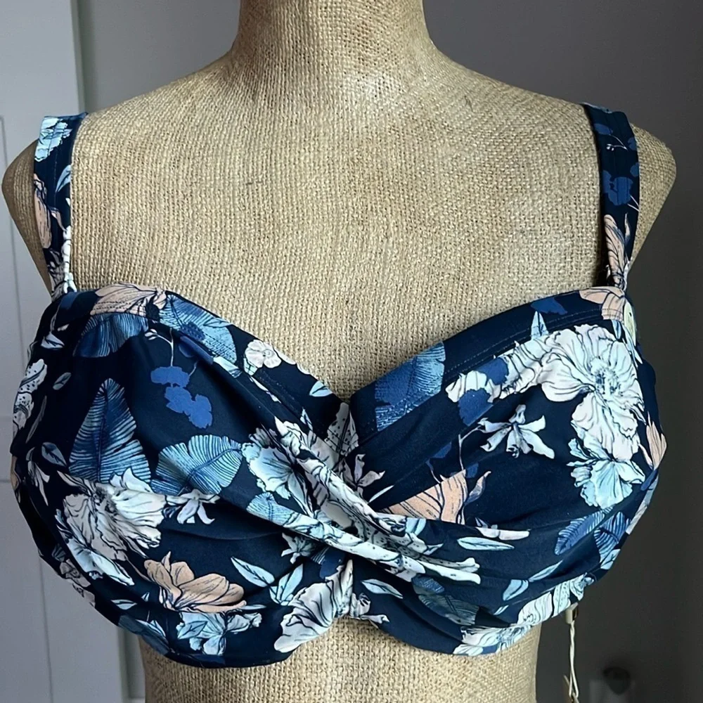 Artesands Botticelli Twist Front Bikini Top Size 18 D/DD Cup Plus Size NWOT